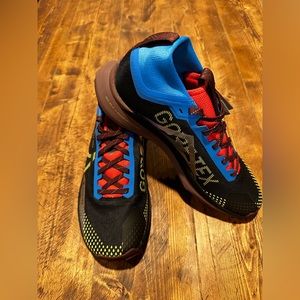 Nike React Pegasus Trail 4 GTX Gore-Tex Black / Blue DJ7929-003 Womens Sz 8